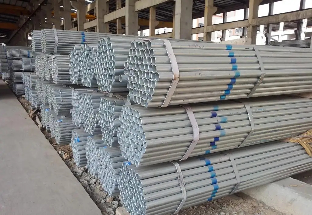 Galvanized pipe
镀锌管
Galvanized pipe
